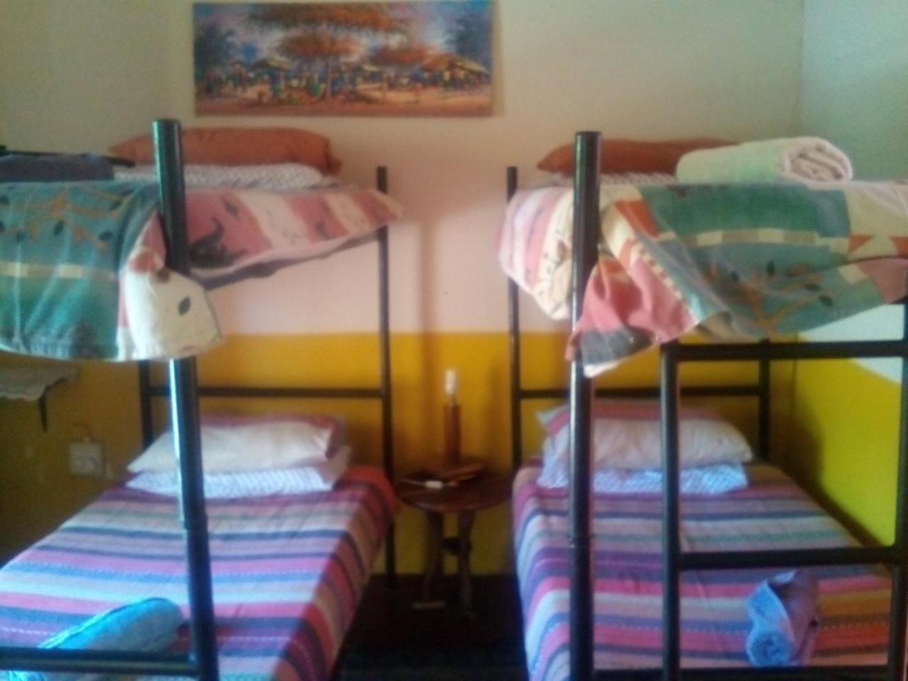 Kai-Oms Backpackers Lodge Outjo Extérieur photo